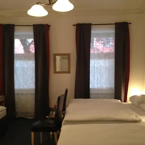 hotel-pension-dorma.find-berlin-hotels.com/
